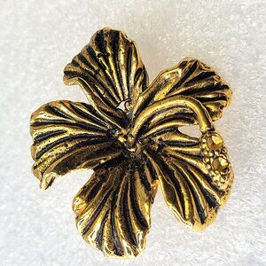 Antique Gold Hibiscus Brooch Medium Size Pin